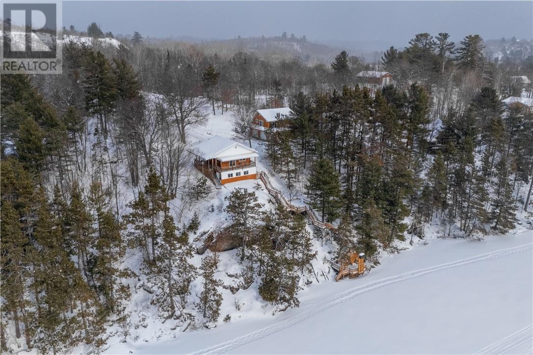 475 Waterfalls Road, Walford, Ontario  P0P 2E0 - Photo 1 - 2126361