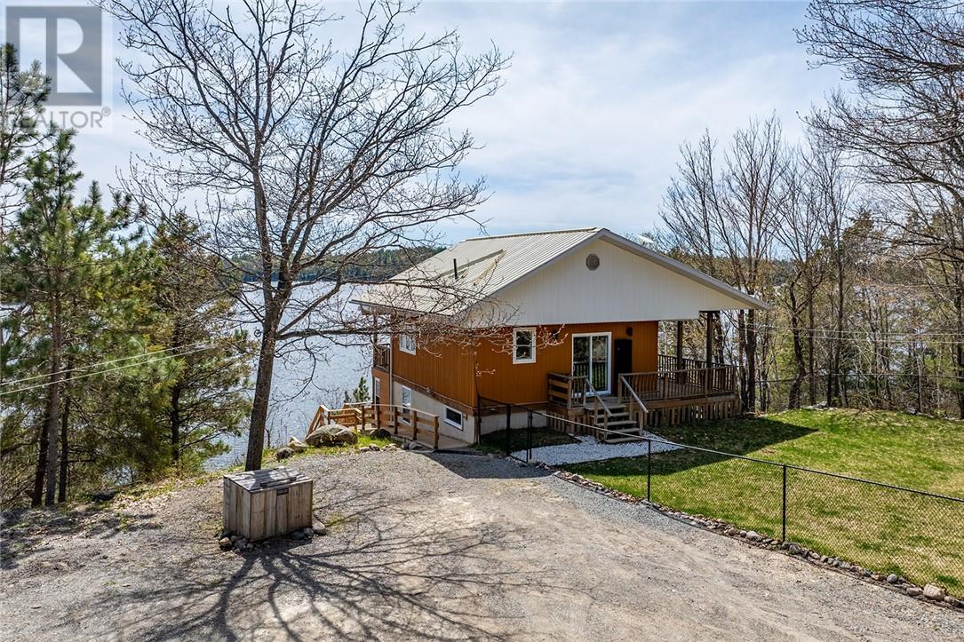 475 Waterfalls Road, Walford, Ontario  P0P 2E0 - Photo 4 - 2126361