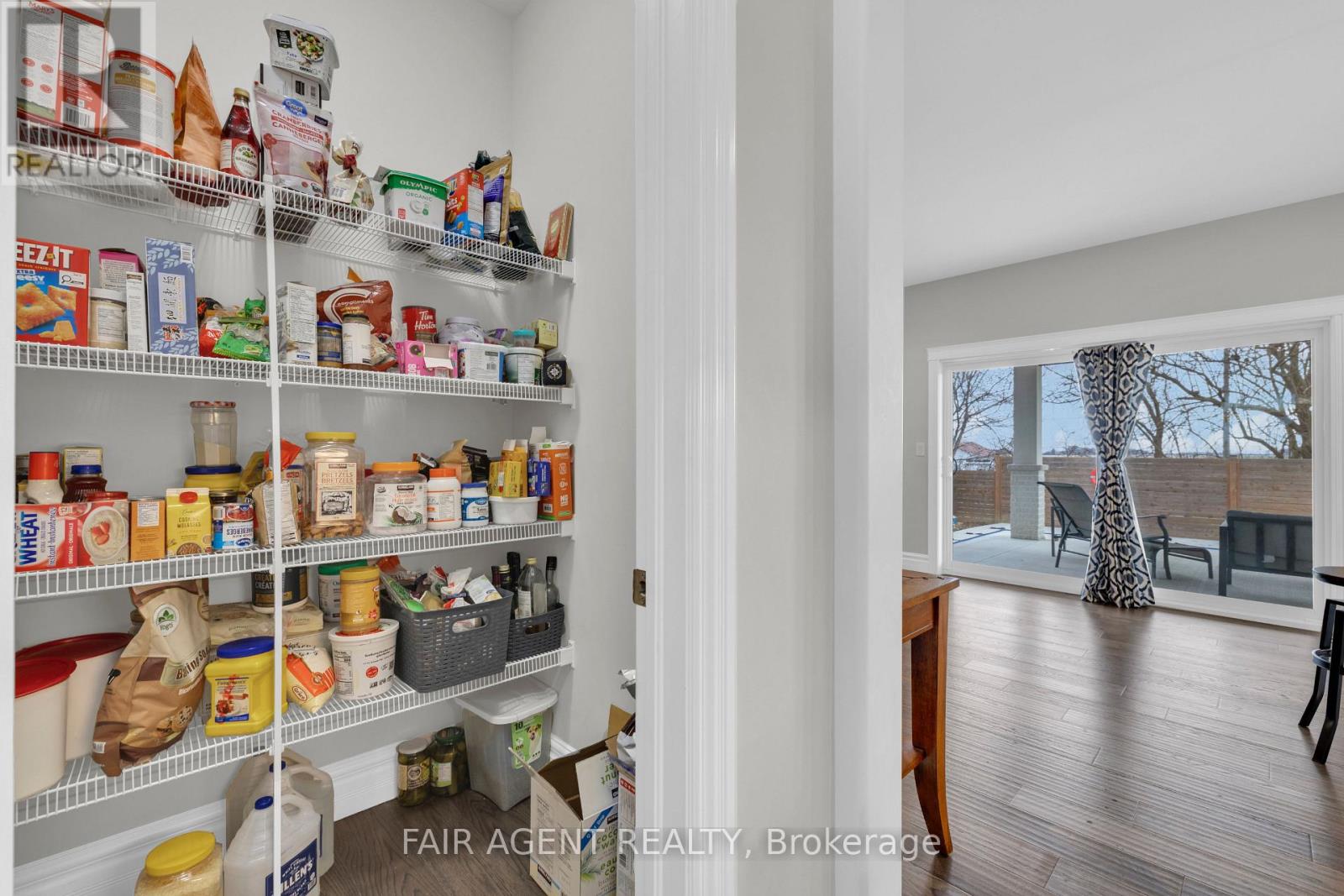 418 Pearson Street, Amherstburg, Ontario  N9V 0G4 - Photo 15 - X12704196