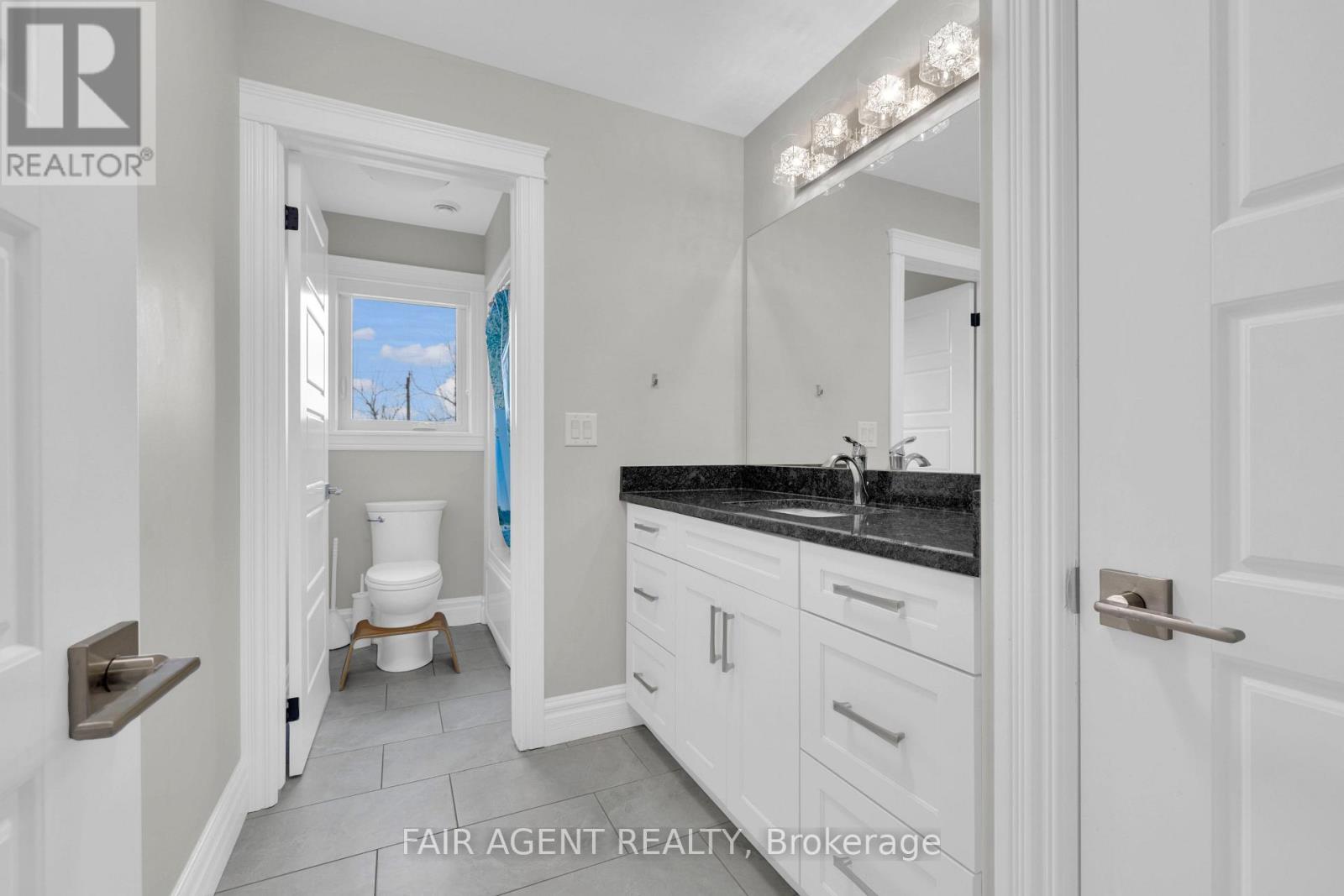 418 Pearson Street, Amherstburg, Ontario  N9V 0G4 - Photo 31 - X12704196