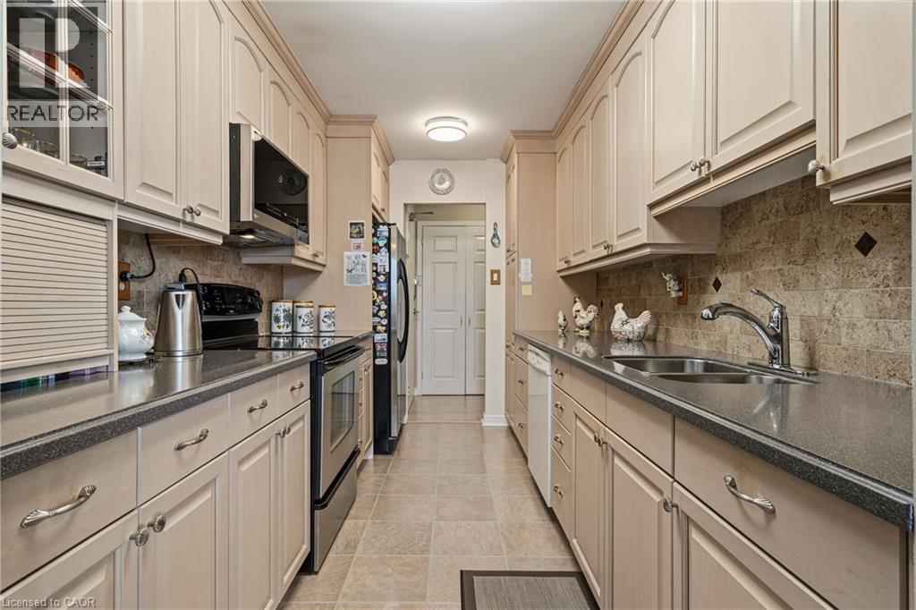 2055 Upper Middle Road Unit# 407, Burlington, Ontario  L7P 3P4 - Photo 5 - 40803906