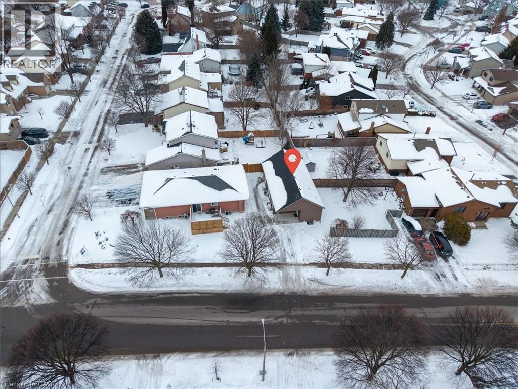 2 Pipers Green Court Unit# 3, Kitchener, Ontario  N2E 3C6 - Photo 24 - 40803834