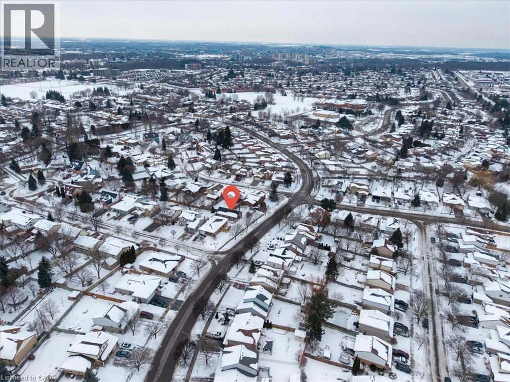 2 Pipers Green Court Unit# 3, Kitchener, Ontario  N2E 3C6 - Photo 27 - 40803834
