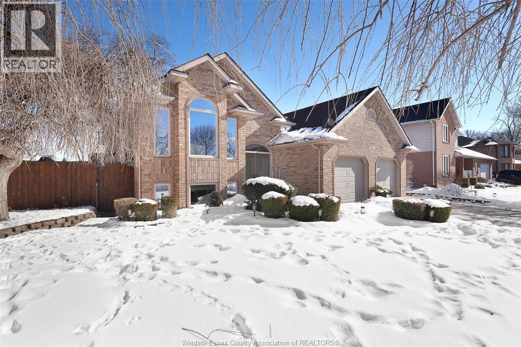 1777 Mayrand Crescent, Tecumseh, Ontario  N8N 4R3 - Photo 2 - 26002776