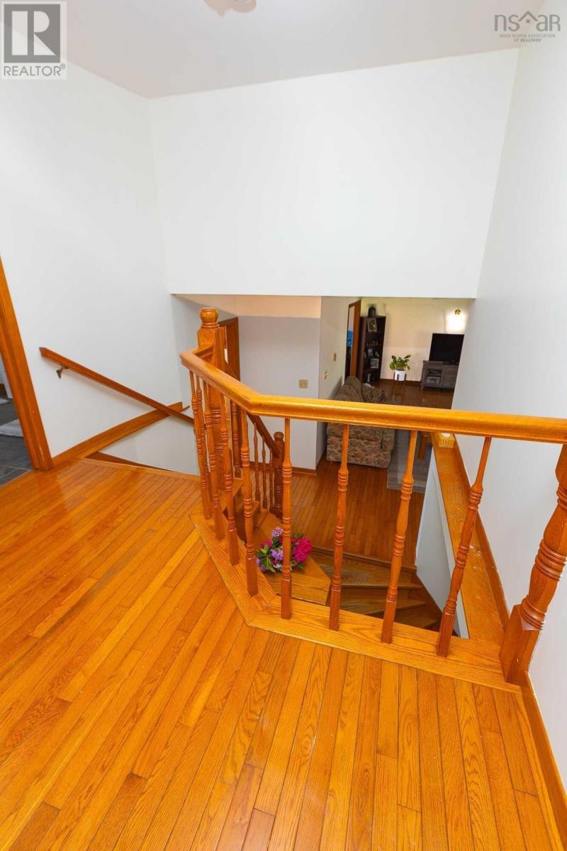 5691 Ns Trunk 3, Jordan Falls, Nova Scotia  B0T 1J0 - Photo 11 - 202601770