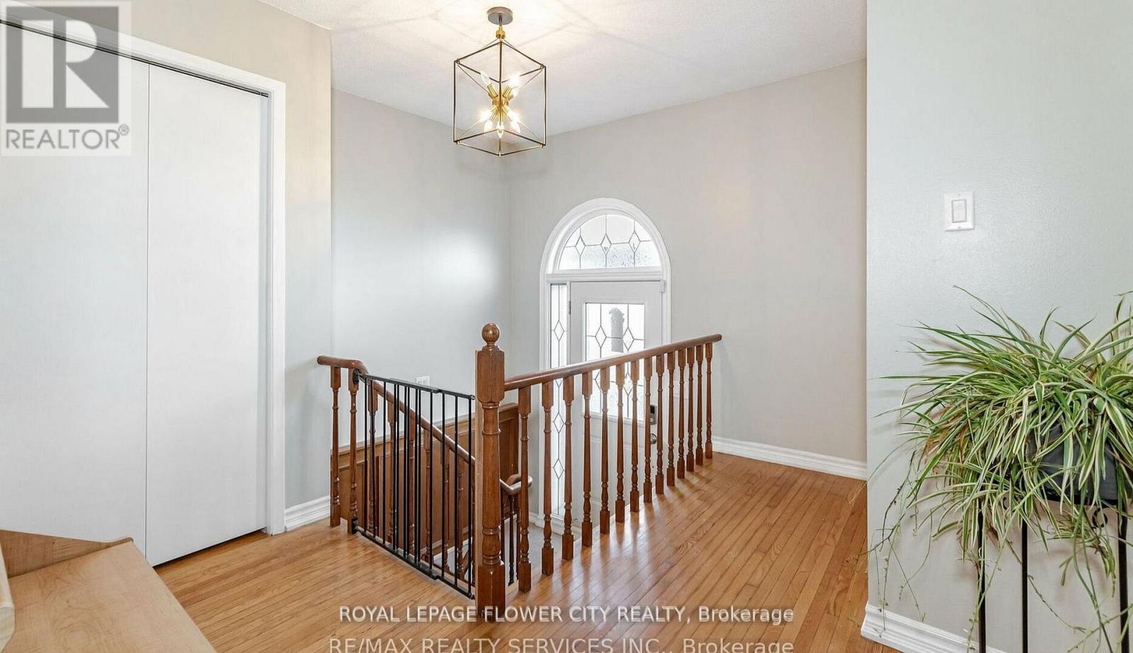 18 Prouse Drive, Brampton, Ontario  L6V 3A8 - Photo 2 - W12772586