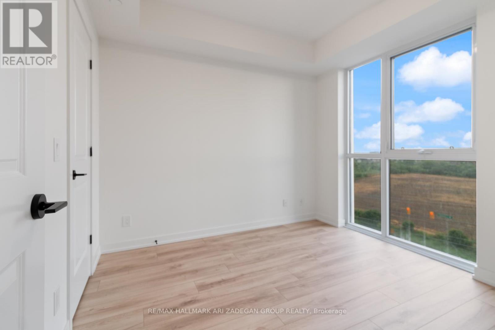 611 - 335 Wheat Boom Drive, Oakville, Ontario  L6H 7Y1 - Photo 16 - W12772670