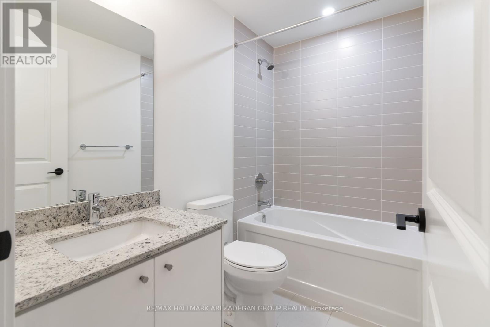 611 - 335 Wheat Boom Drive, Oakville, Ontario  L6H 7Y1 - Photo 19 - W12772670