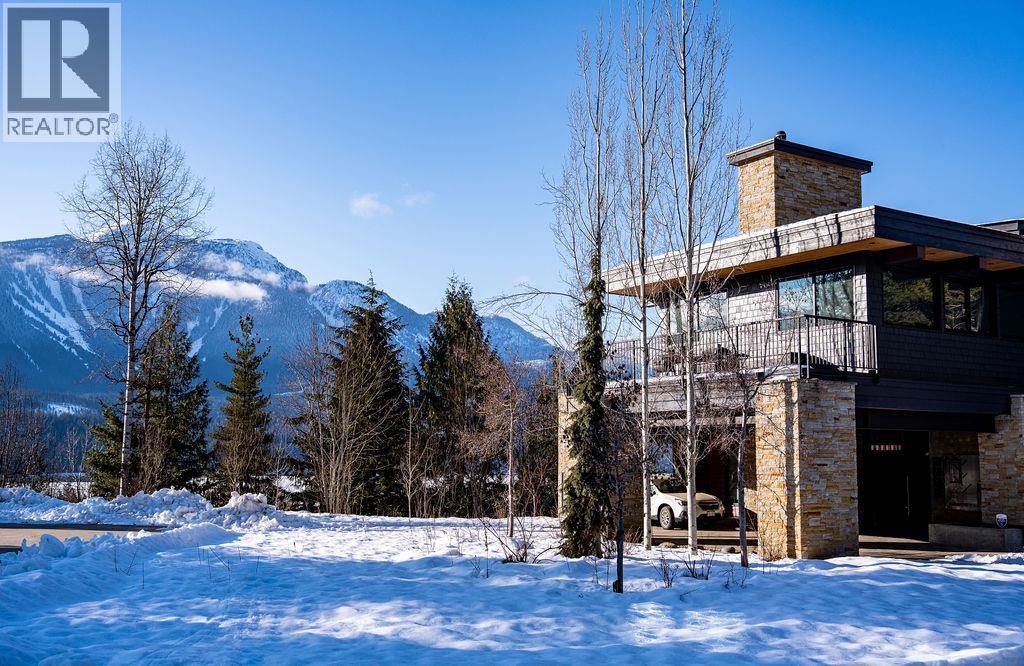 1944 Leidloff Road, Revelstoke, British Columbia  V0E 2S0 - Photo 11 - 10373965