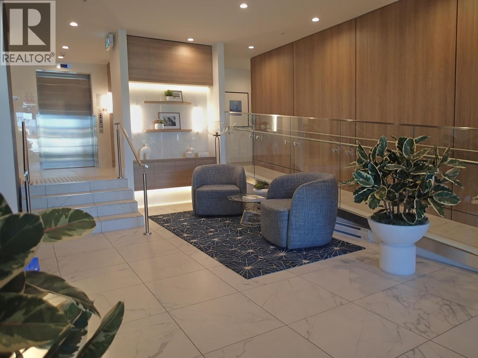 Listing Picture 19 of 32 : 406 7799 17TH STREET, Burnaby / 本拿比 - 魯藝地產 Yvonne Lu Group - MLS Medallion Club Member