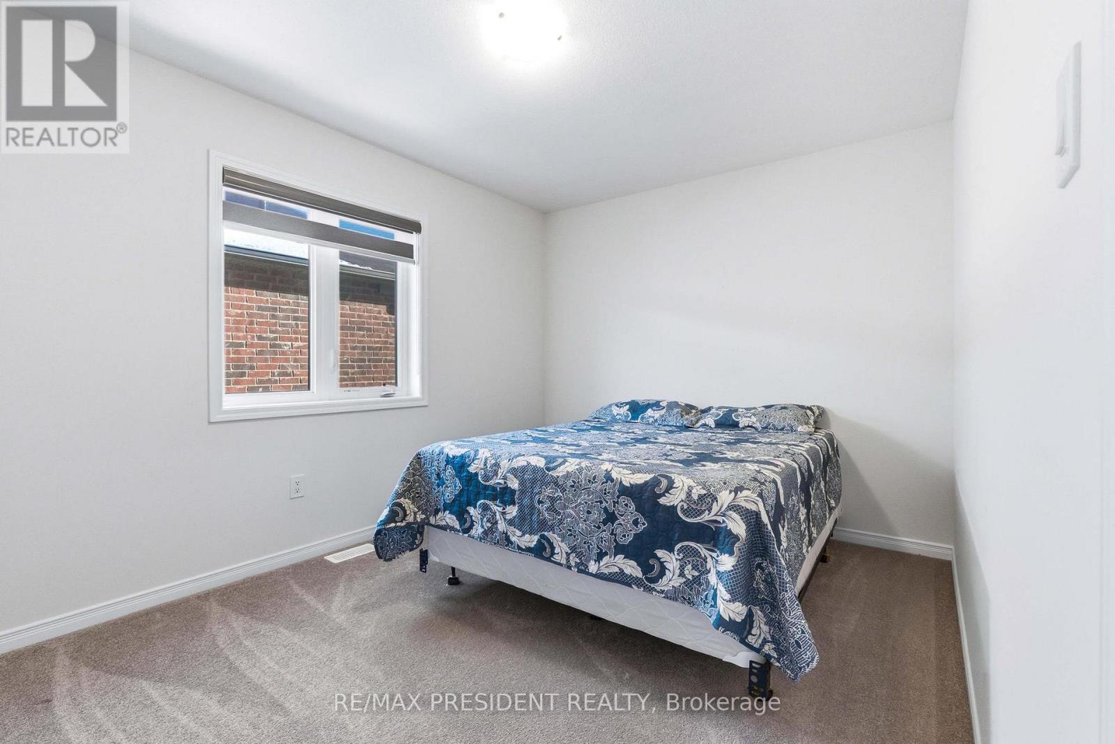 12 Midhurst Heights, Hamilton (Stoney Creek), Ontario  L8J 0K9 - Photo 26 - X12772582