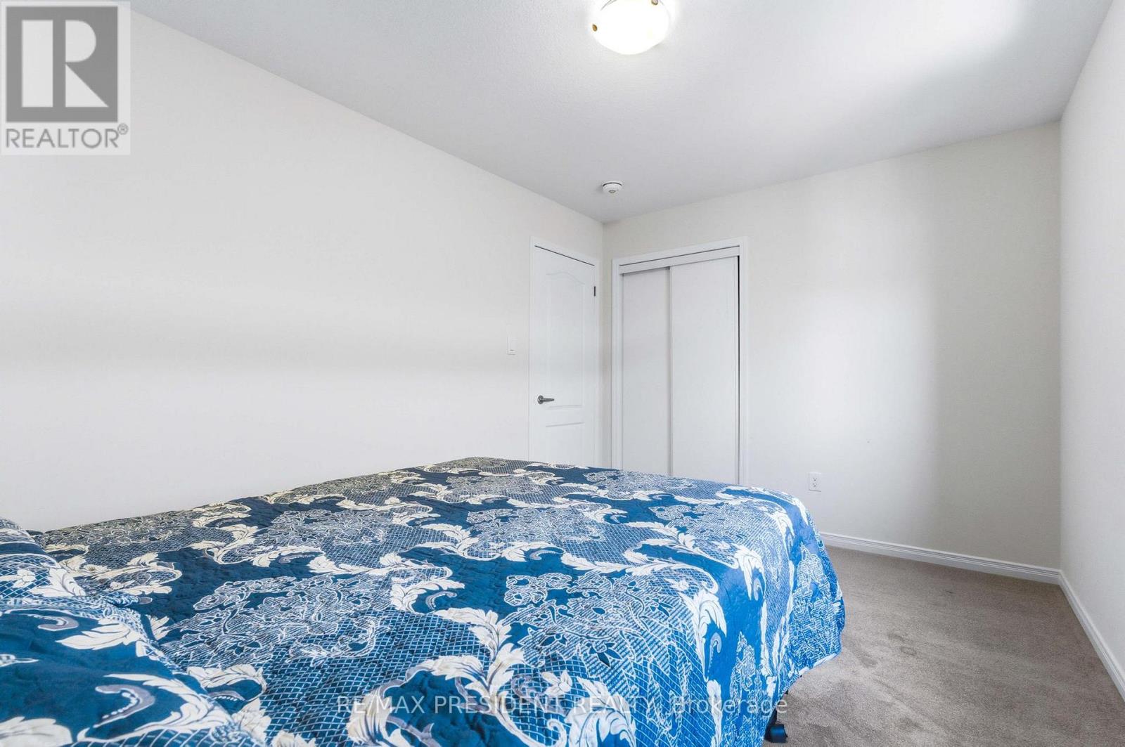 12 Midhurst Heights, Hamilton (Stoney Creek), Ontario  L8J 0K9 - Photo 27 - X12772582