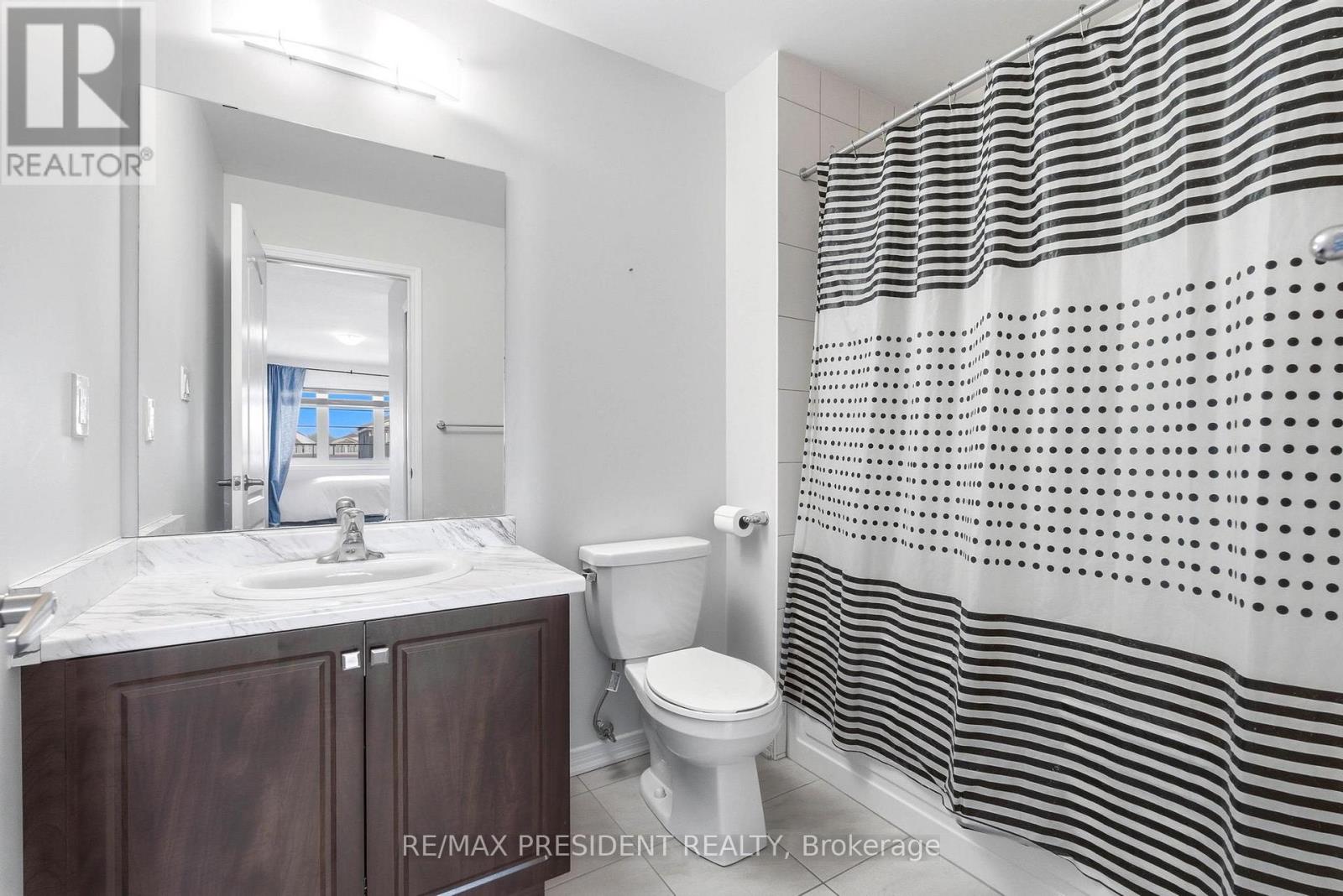 12 Midhurst Heights, Hamilton (Stoney Creek), Ontario  L8J 0K9 - Photo 32 - X12772582