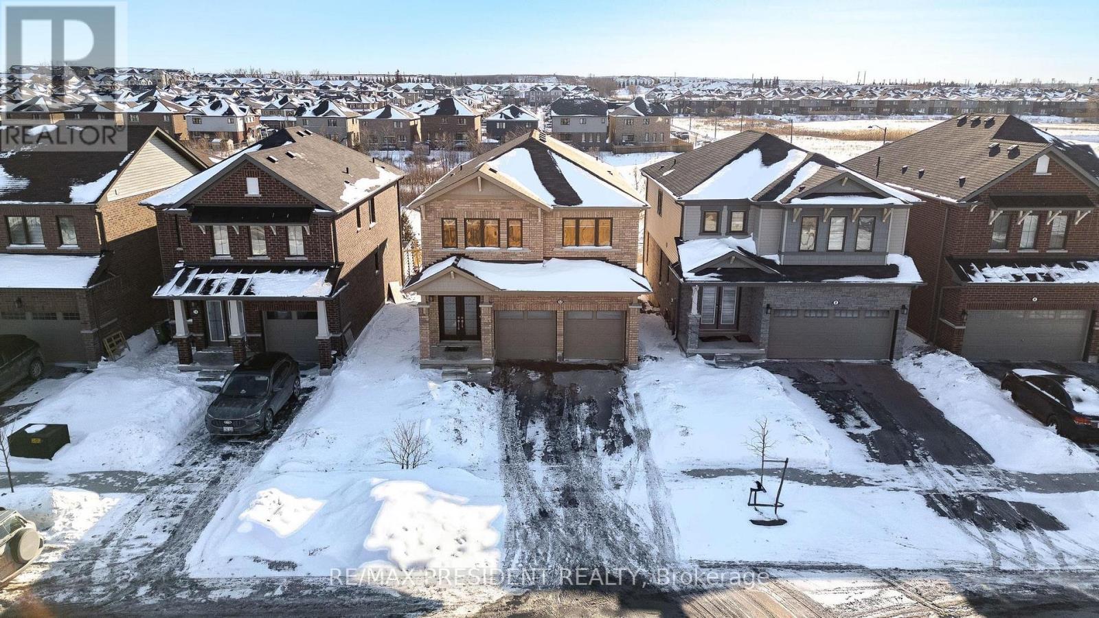 12 Midhurst Heights, Hamilton (Stoney Creek), Ontario  L8J 0K9 - Photo 37 - X12772582