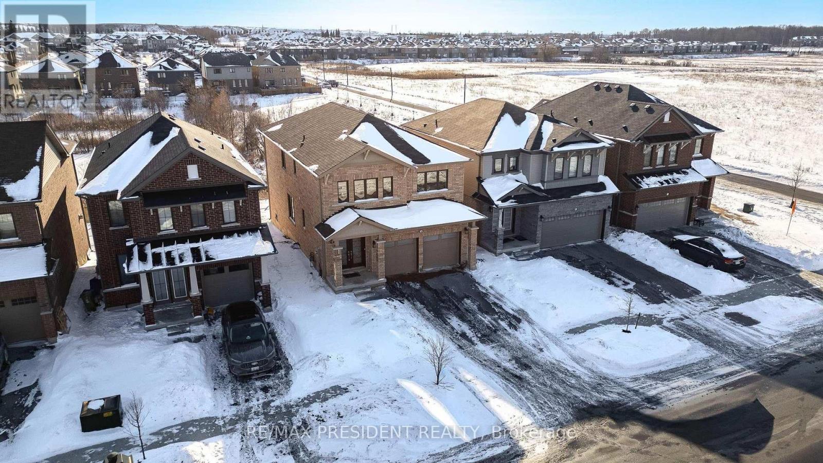 12 Midhurst Heights, Hamilton (Stoney Creek), Ontario  L8J 0K9 - Photo 38 - X12772582