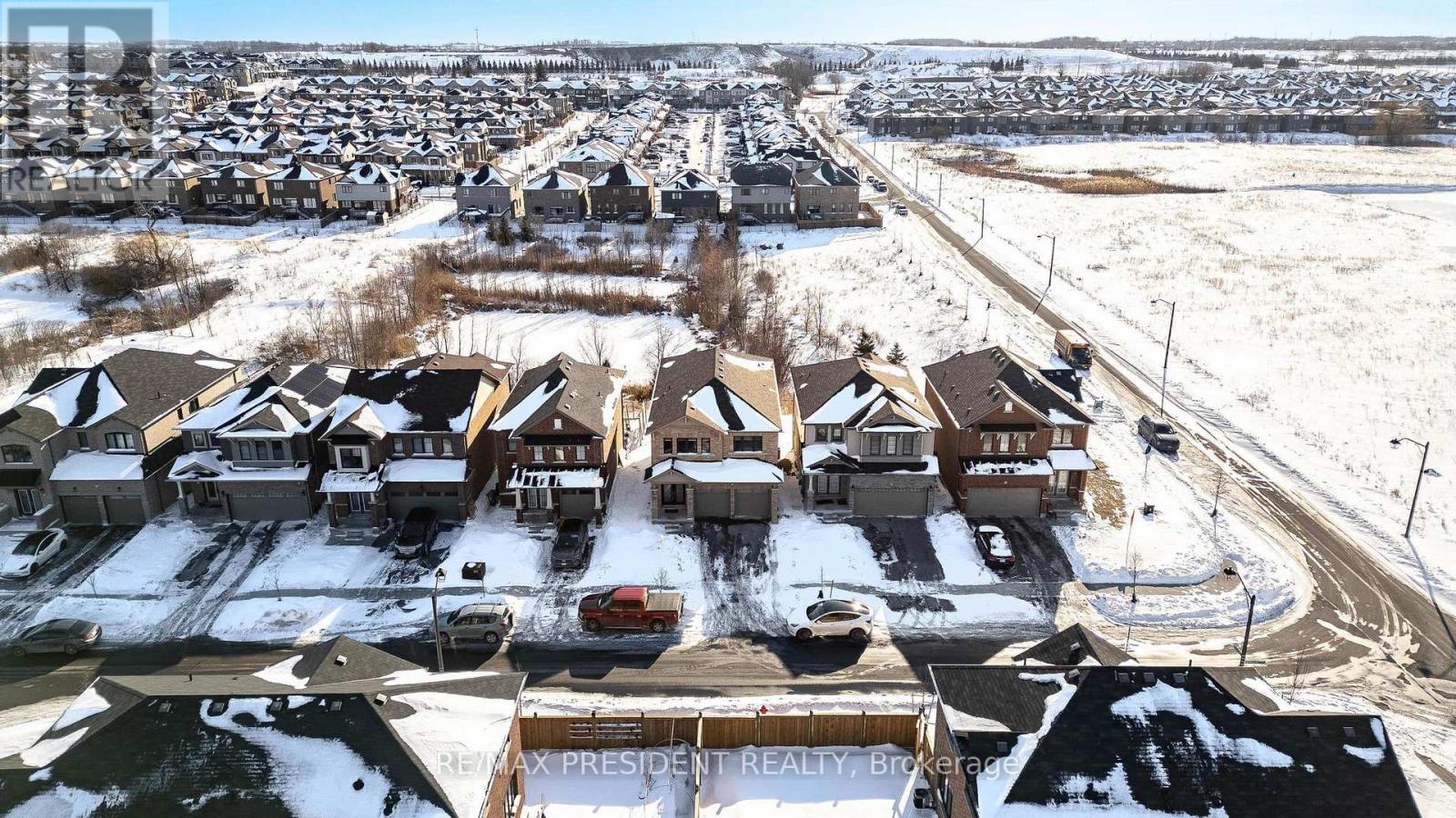 12 Midhurst Heights, Hamilton (Stoney Creek), Ontario  L8J 0K9 - Photo 40 - X12772582