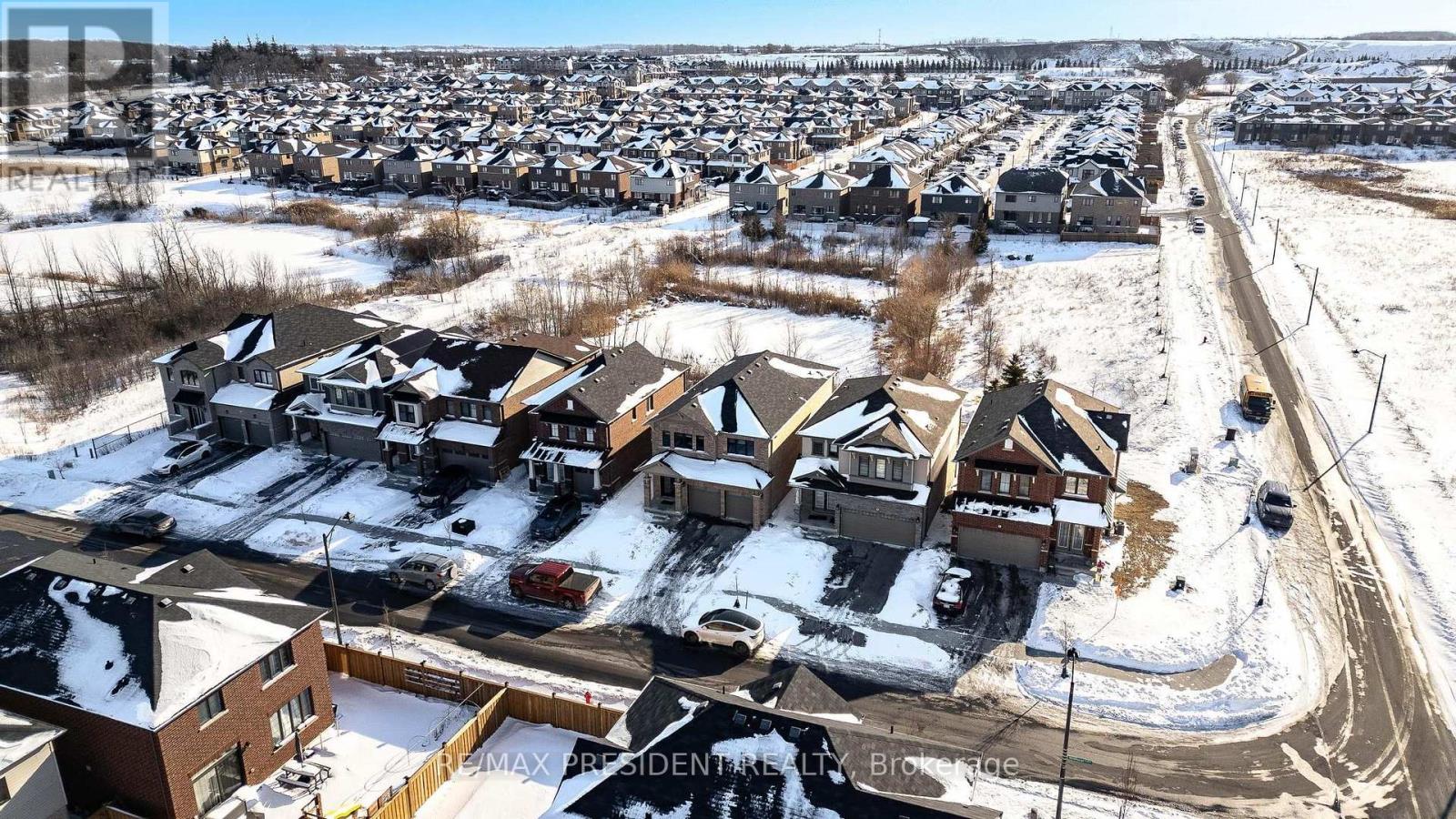 12 Midhurst Heights, Hamilton (Stoney Creek), Ontario  L8J 0K9 - Photo 41 - X12772582