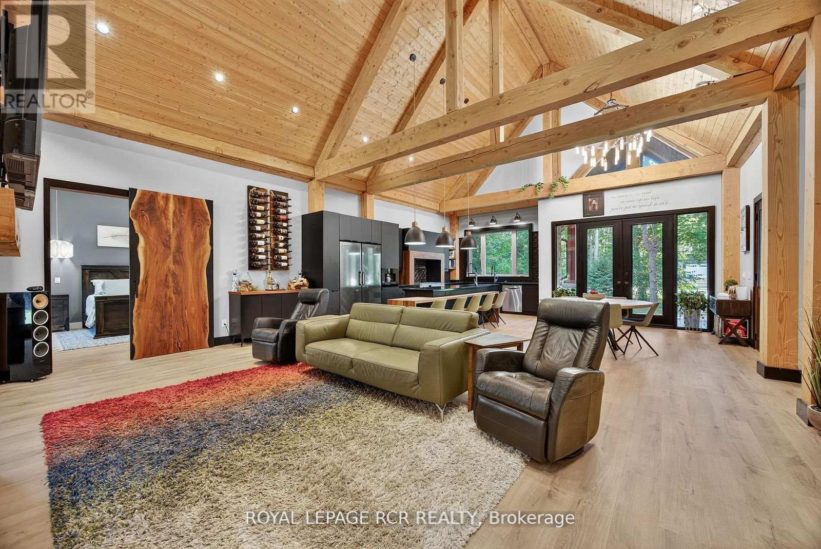 1031 Xavier Street, Gravenhurst (Wood (Gravenhurst)), Ontario  P0E 1G0 - Photo 11 - X12772642