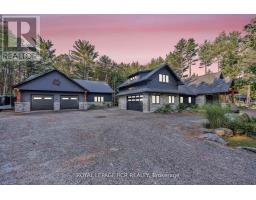 1031 XAVIER STREET, Gravenhurst, Ontario