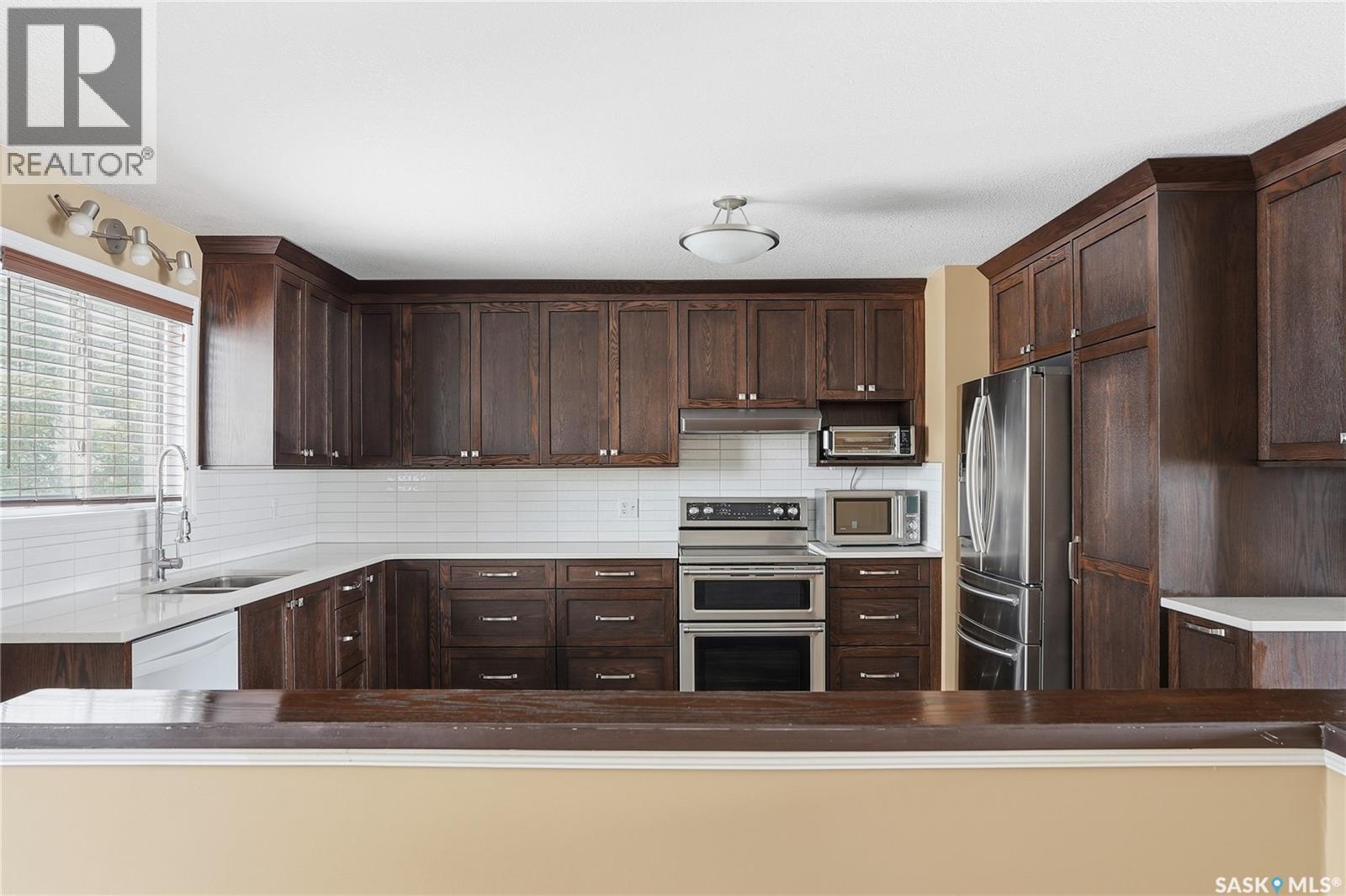 49 4th Avenue N, Martensville, Saskatchewan  S0K 2T2 - Photo 12 - SK028151