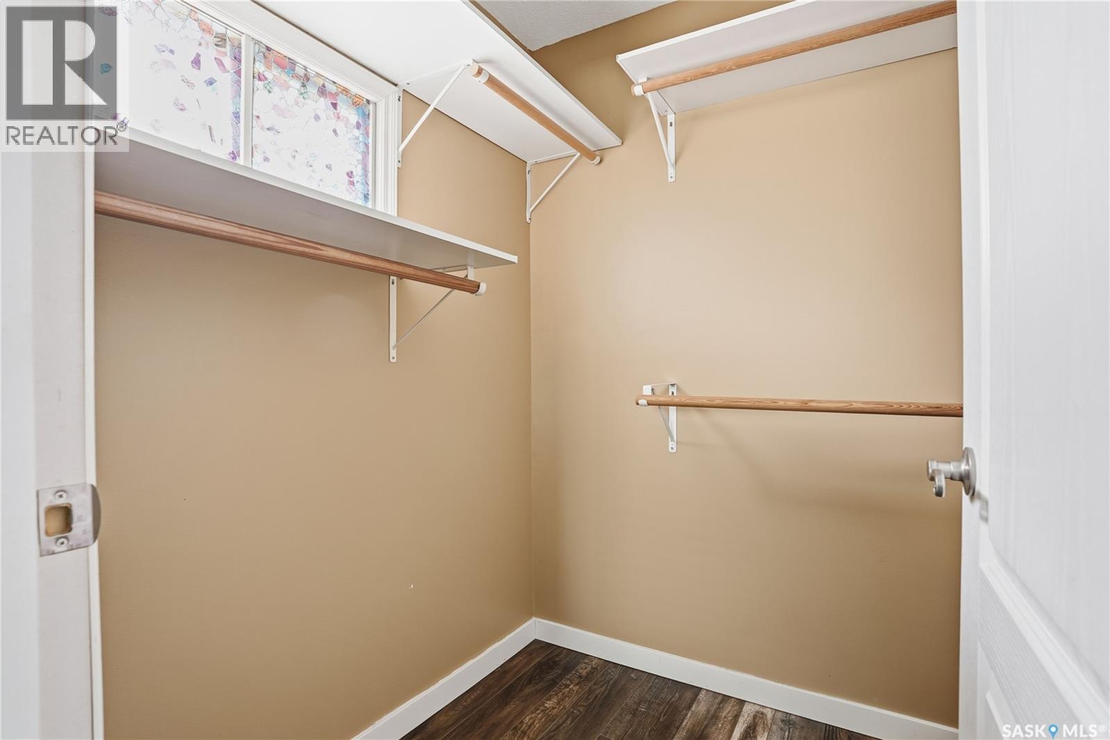 49 4th Avenue N, Martensville, Saskatchewan  S0K 2T2 - Photo 16 - SK028151