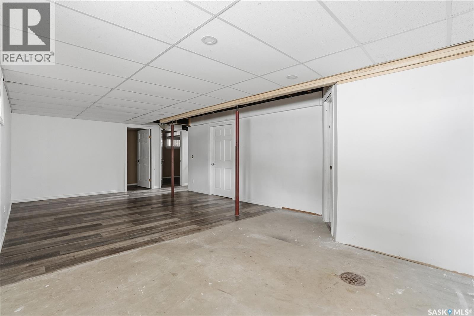 49 4th Avenue N, Martensville, Saskatchewan  S0K 2T2 - Photo 24 - SK028151