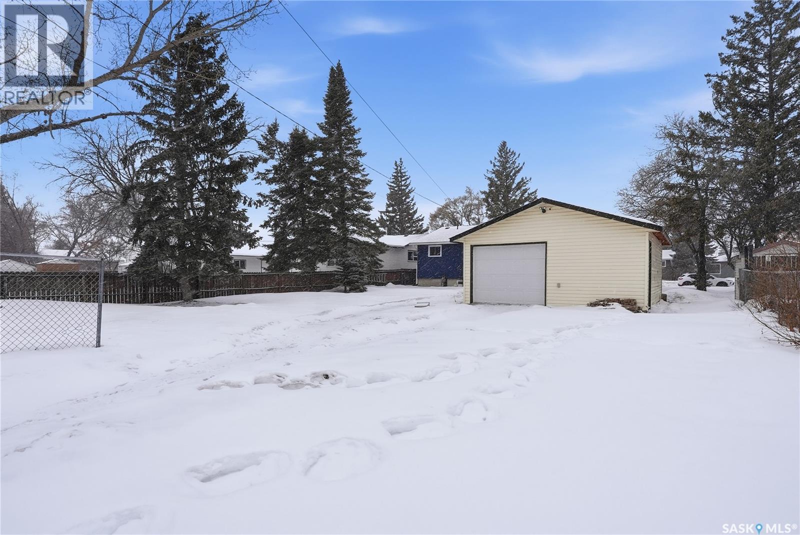 49 4th Avenue N, Martensville, Saskatchewan  S0K 2T2 - Photo 37 - SK028151