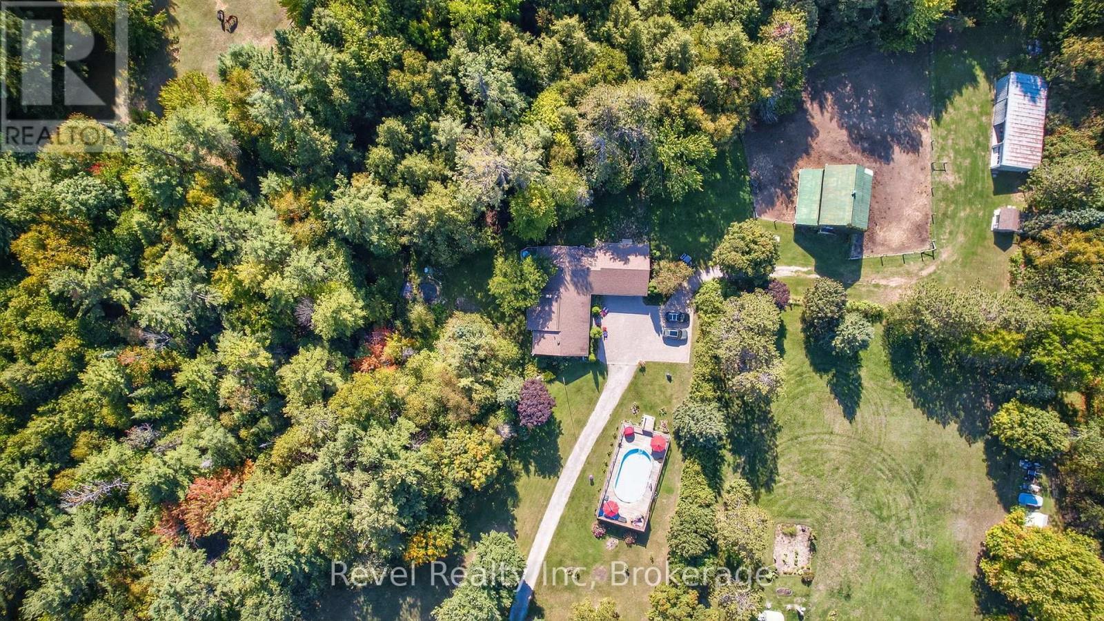 7190 93 Highway, Tiny, Ontario  L0K 2E1 - Photo 1 - S12772826