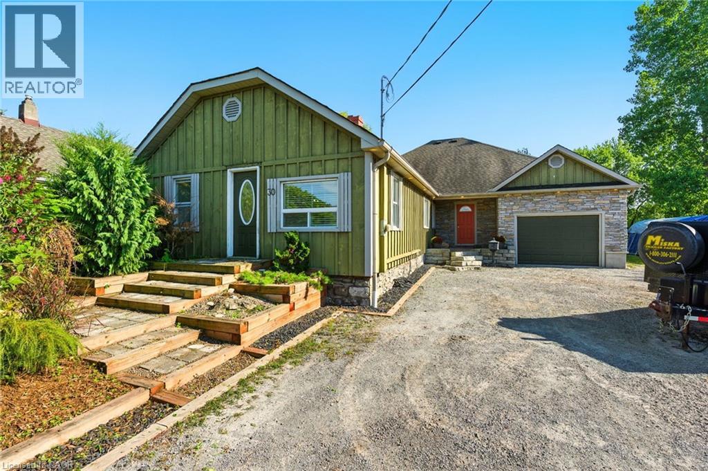 30 Cecil Street, St. Catharines, Ontario  L2N 4B2 - Photo 1 - 40804014