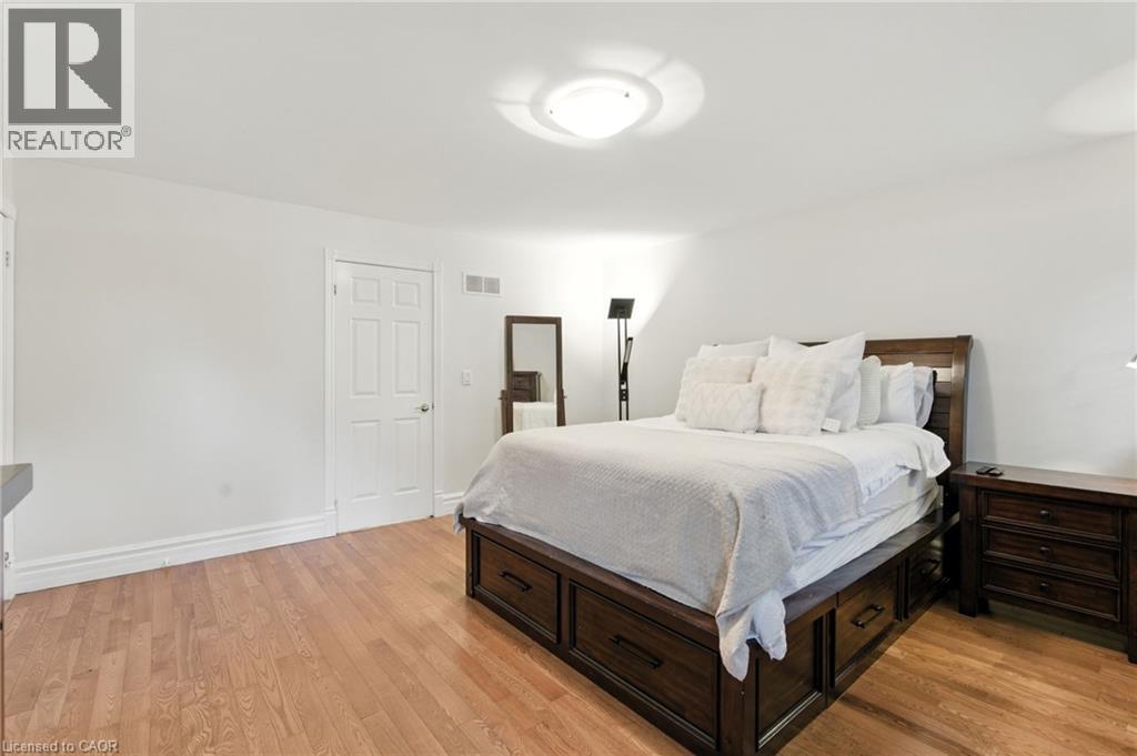 30 Cecil Street, St. Catharines, Ontario  L2N 4B2 - Photo 28 - 40804014