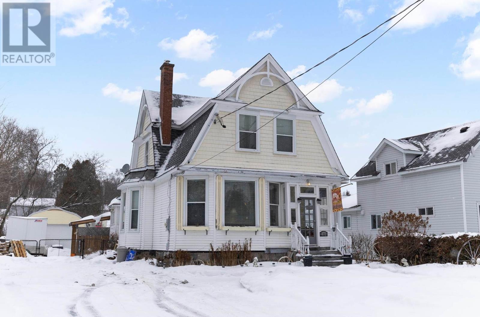 206 Water St, Thessalon, Ontario  P0R 1L0 - Photo 1 - SM260138