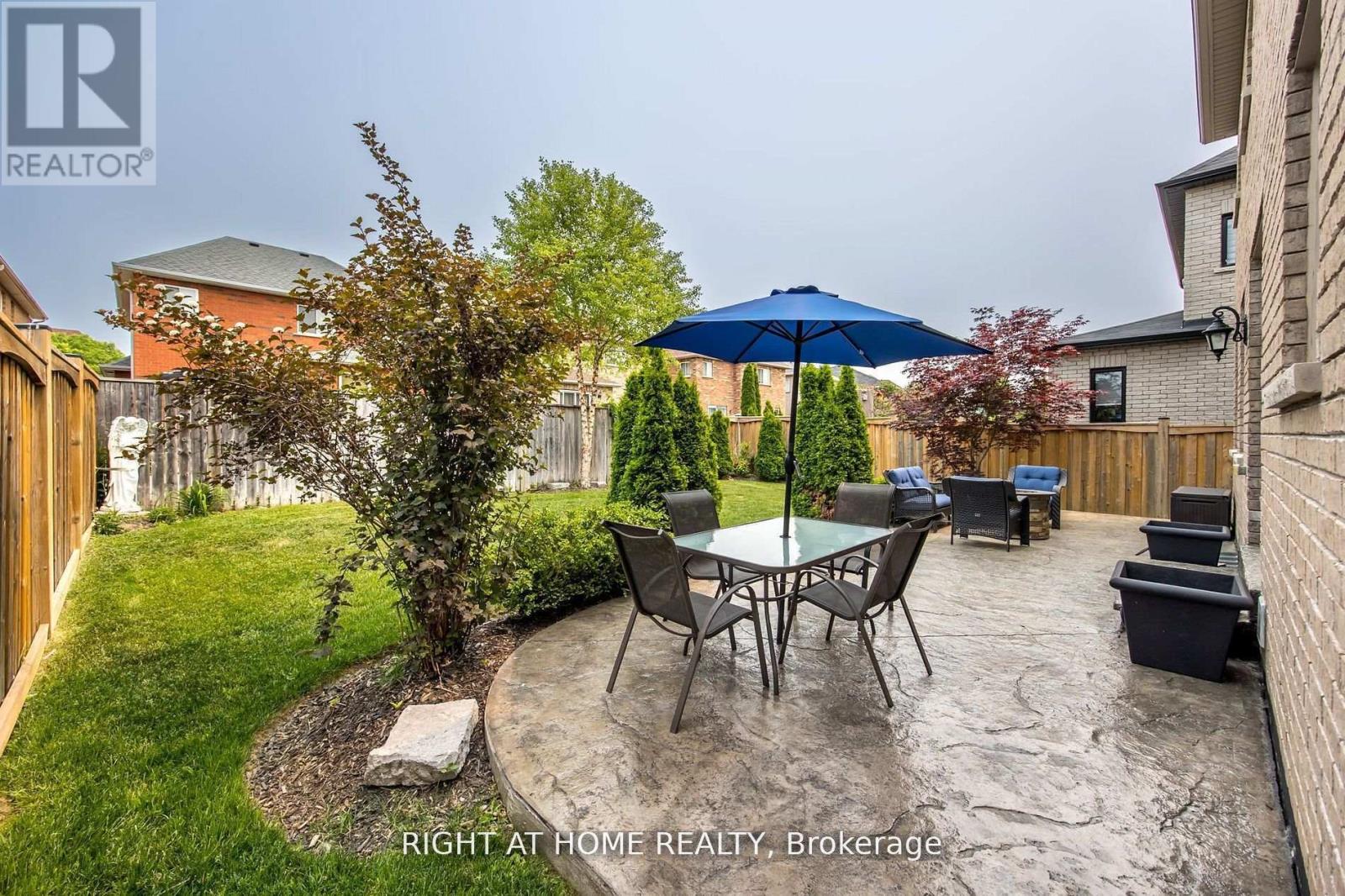 25 Charterhouse Drive N, Whitby, Ontario  L1R 3R8 - Photo 24 - E12772702