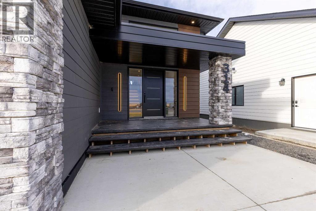 314 5 Avenue, Nobleford, Alberta  T0L 1S0 - Photo 2 - A2275535