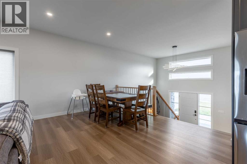 314 5 Avenue, Nobleford, Alberta  T0L 1S0 - Photo 5 - A2275535