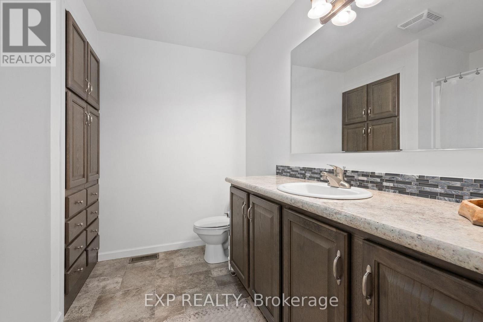 3589 County Road 8, Prince Edward County (North Marysburg Ward), Ontario  K0K 2T0 - Photo 25 - X12772776