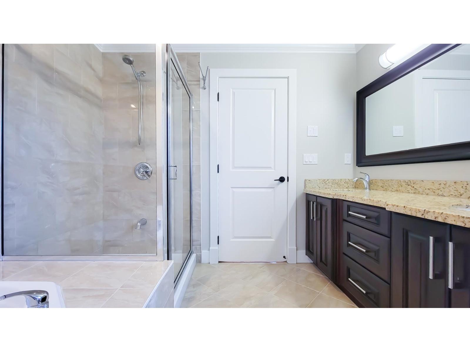 14949 96 Avenue, Surrey, British Columbia  V3R 1E8 - Photo 17 - R3087833