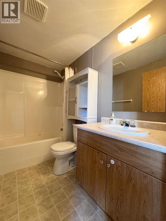 17, 4504 41 Street, Camrose, Alberta  T4V 4K5 - Photo 12 - A2283576