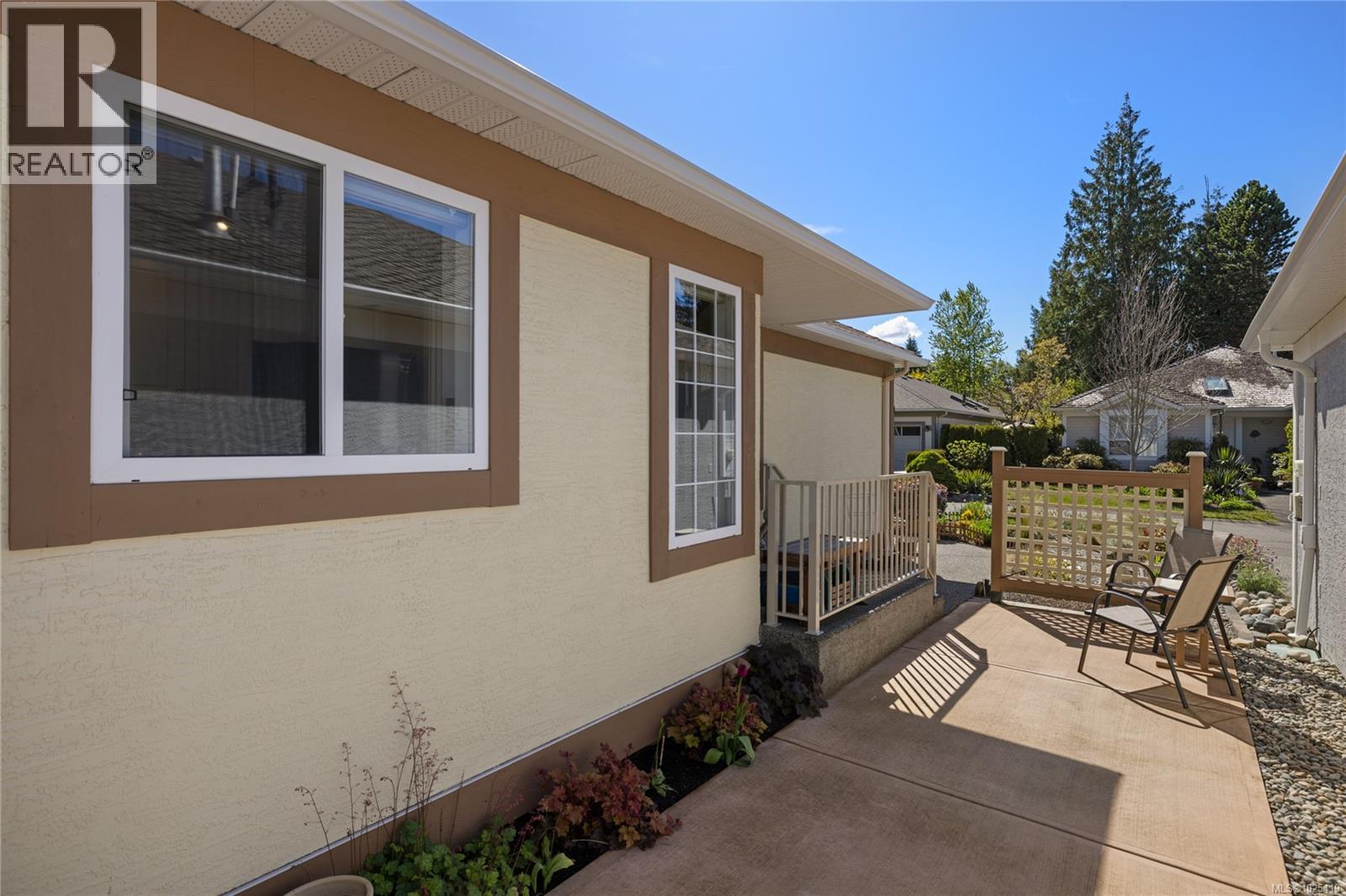 543 Seaward Way, Qualicum Beach, British Columbia  V9K 1T8 - Photo 20 - 1025419