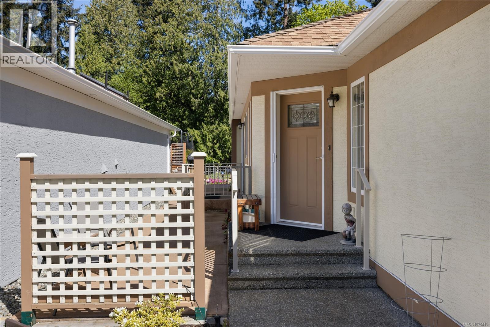 543 Seaward Way, Qualicum Beach, British Columbia  V9K 1T8 - Photo 19 - 1025419