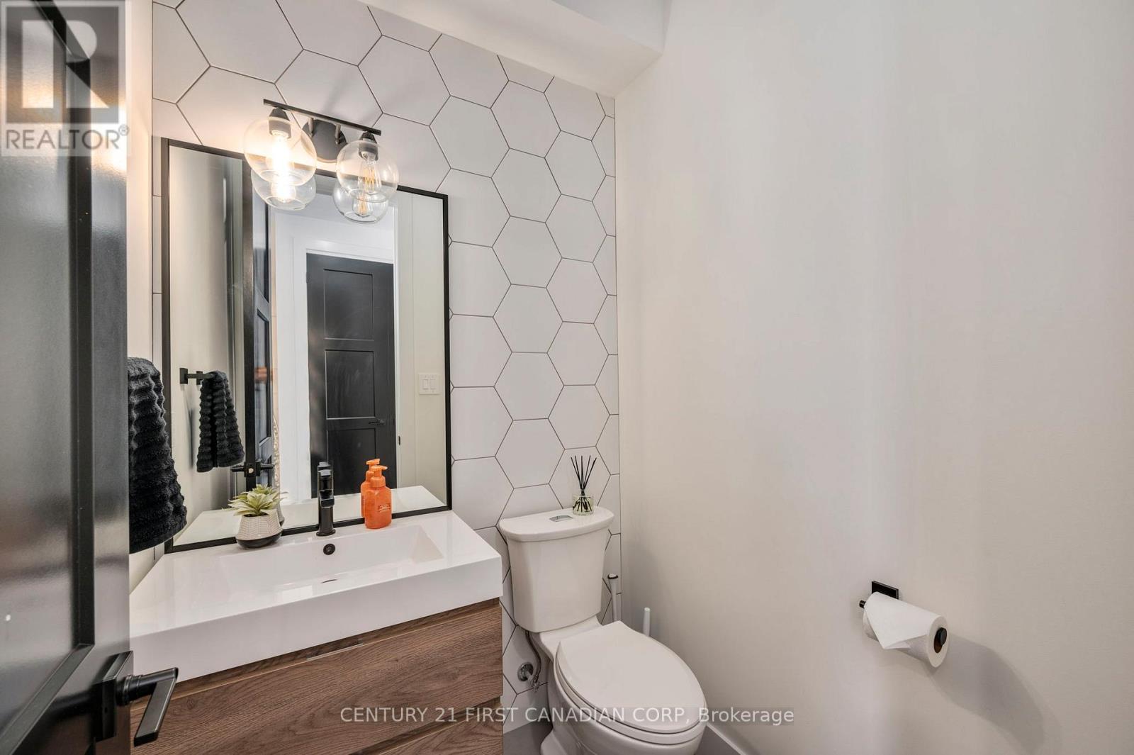 3490 Silverleaf Chase, London South, Ontario  N6P 0G8 - Photo 8 - X12772852