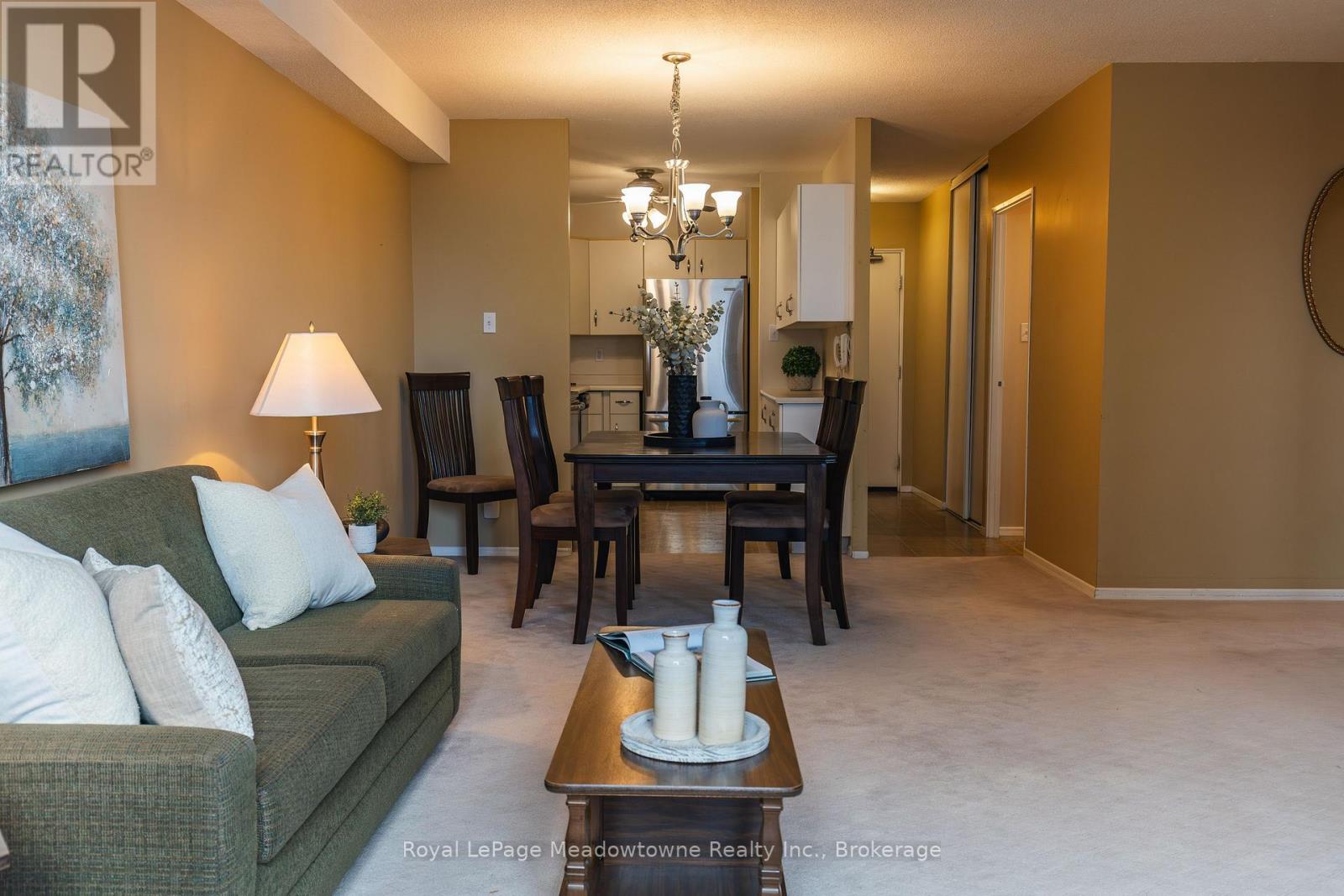 605 - 81 Millside Drive, Milton, Ontario  L9T 3X4 - Photo 13 - W12772874