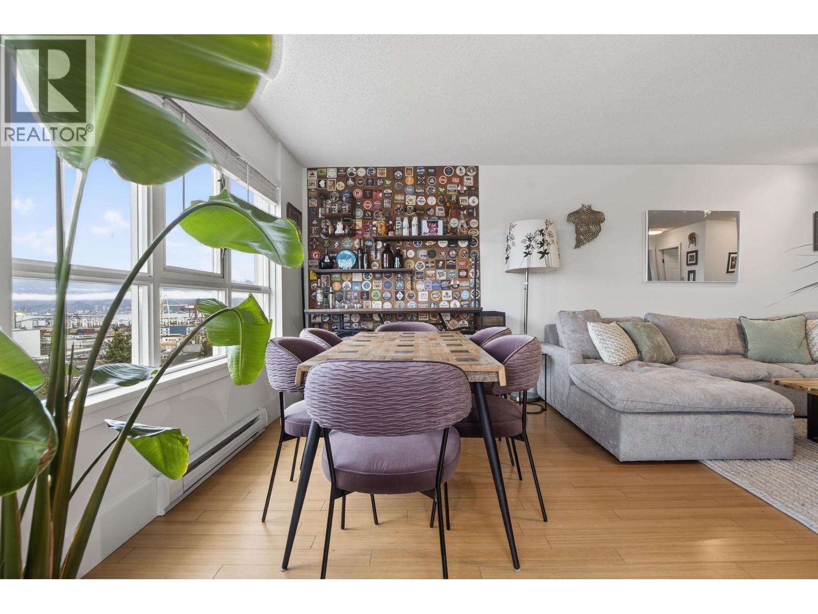 Listing Picture 19 of 38 : 803 1833 FRANCES STREET, Vancouver / 溫哥華 - 魯藝地產 Yvonne Lu Group - MLS Medallion Club Member