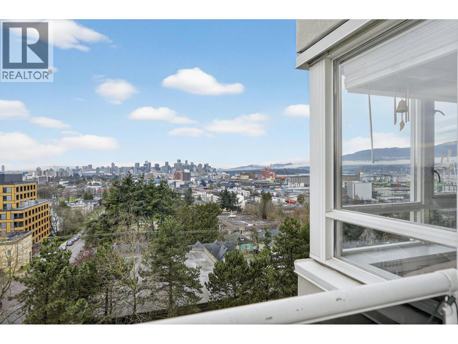 Listing Picture 27 of 38 : 803 1833 FRANCES STREET, Vancouver / 溫哥華 - 魯藝地產 Yvonne Lu Group - MLS Medallion Club Member