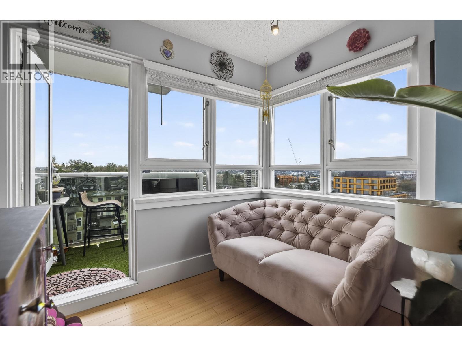 Listing Picture 21 of 38 : 803 1833 FRANCES STREET, Vancouver / 溫哥華 - 魯藝地產 Yvonne Lu Group - MLS Medallion Club Member