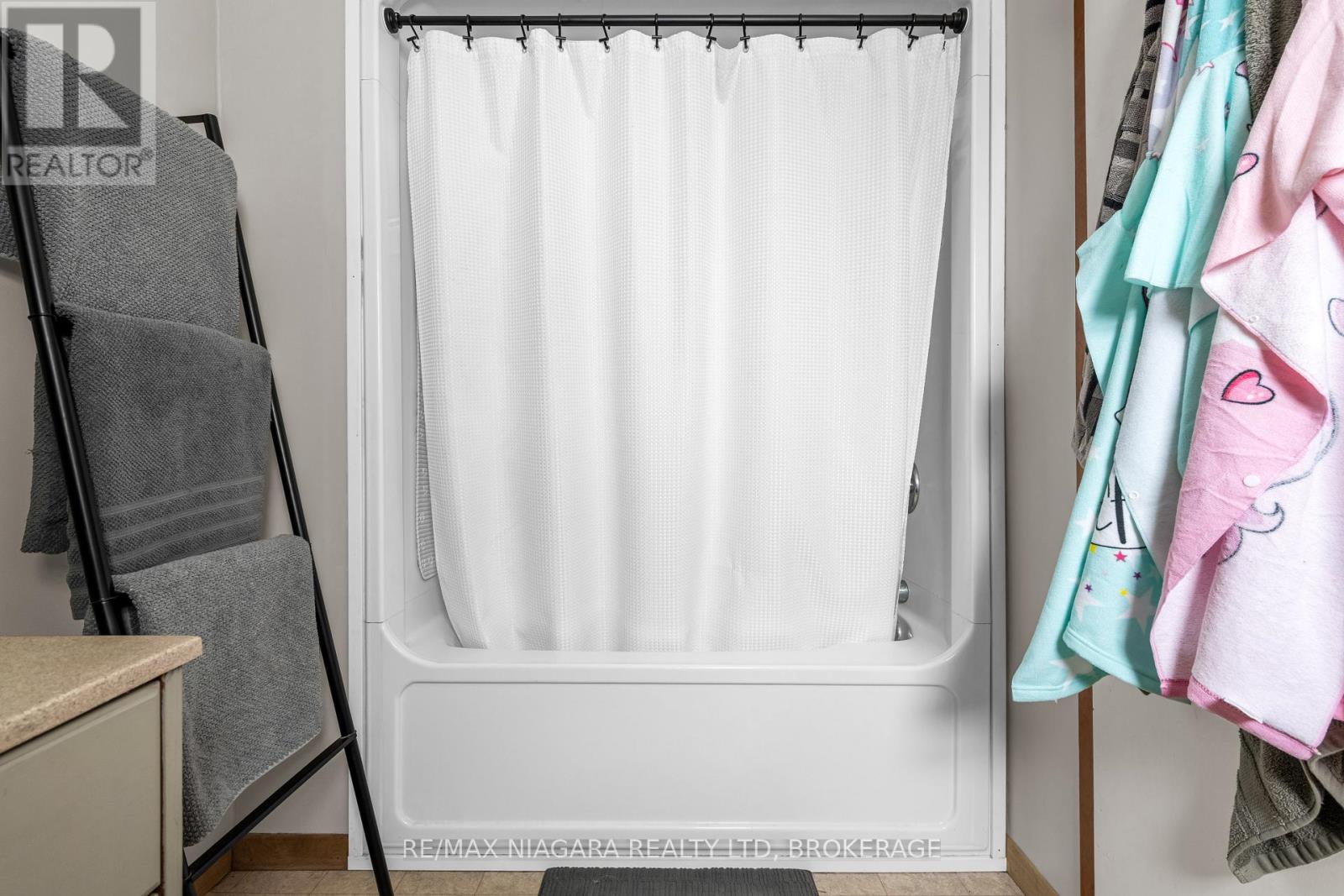 1170 Broad Street E, Haldimand, Ontario  N1A 3C4 - Photo 22 - X12768874