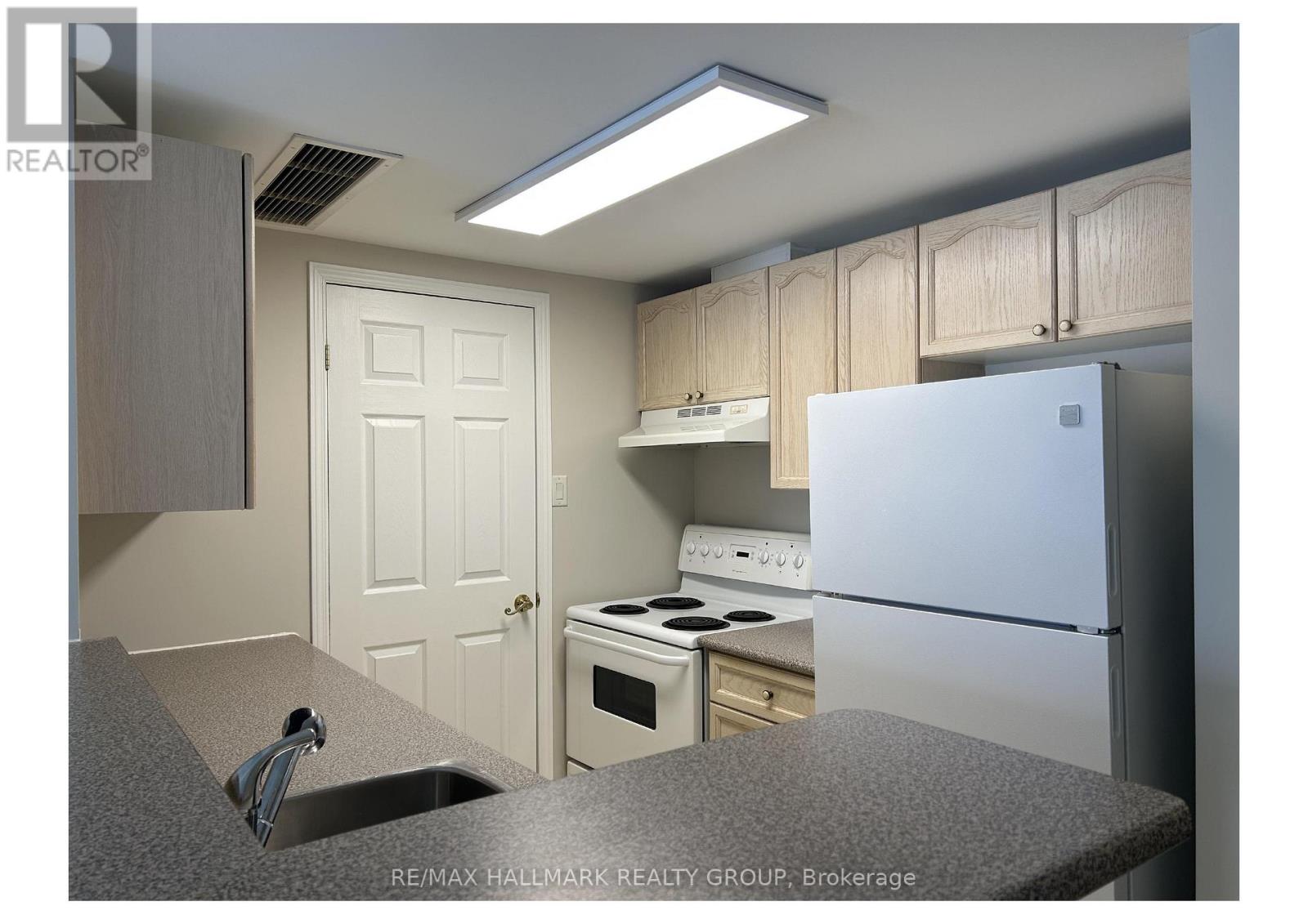 5g - 310 Central Park Drive, Ottawa, Ontario  K2C 4G4 - Photo 9 - X12772742