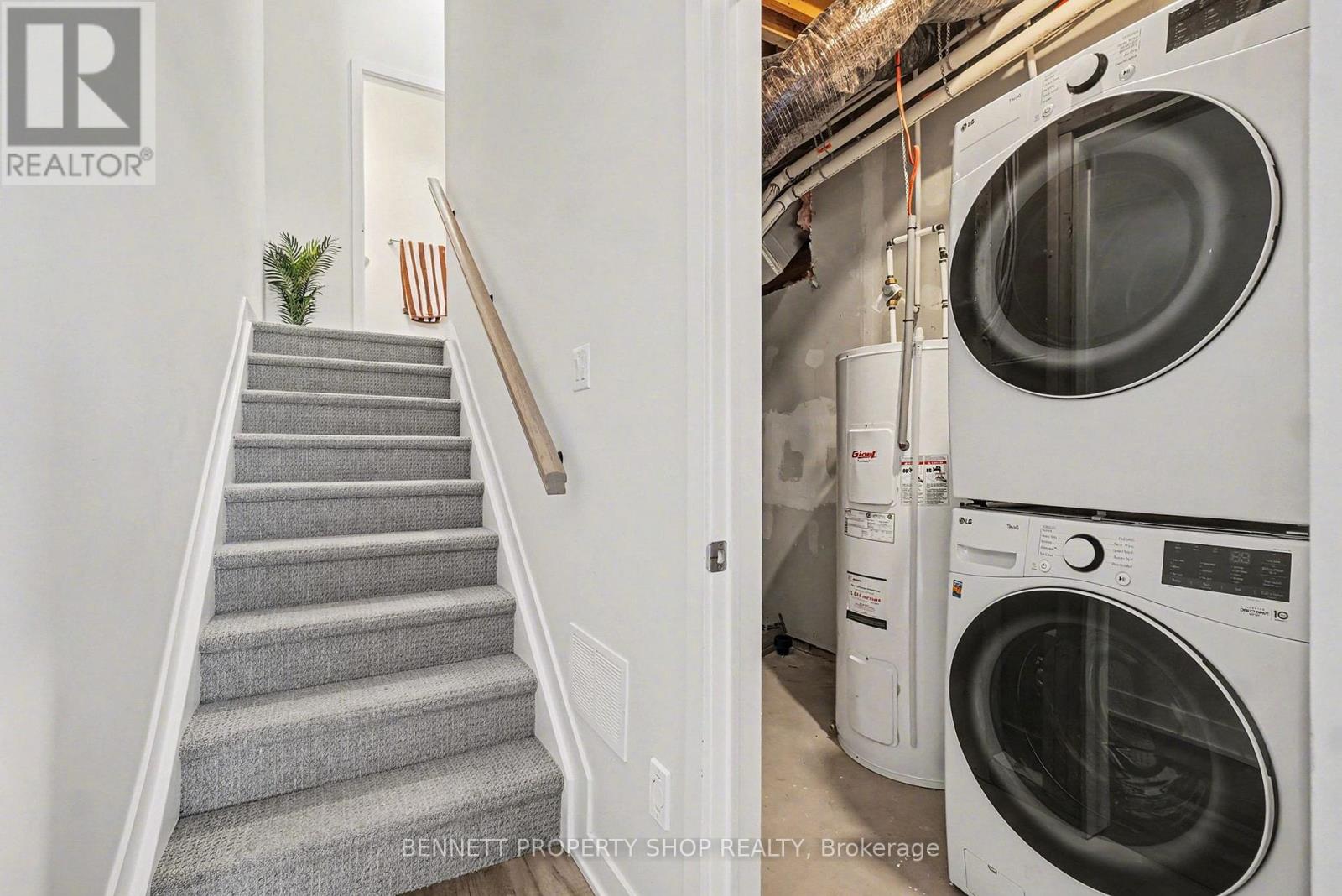 539 Lourmarin Private, Ottawa, Ontario  K4A 5M2 - Photo 16 - X12772828