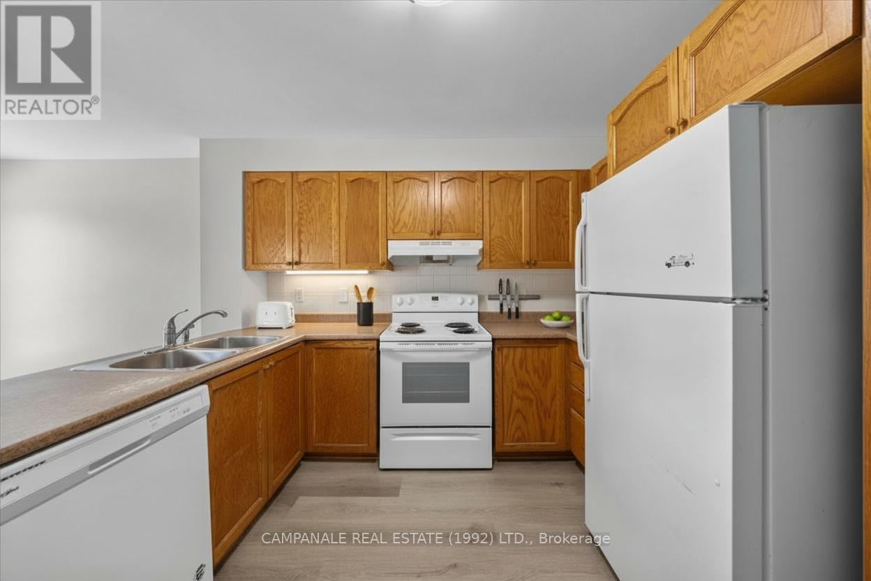 831 Longfields Drive, Ottawa, Ontario  K2J 5N2 - Photo 6 - X12772858