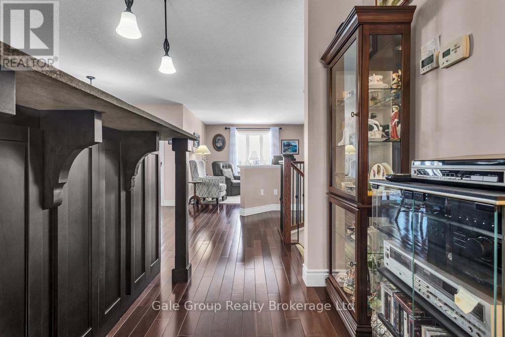 15 Holland Avenue, Aylmer, Ontario  N5H 3J2 - Photo 9 - X12772794