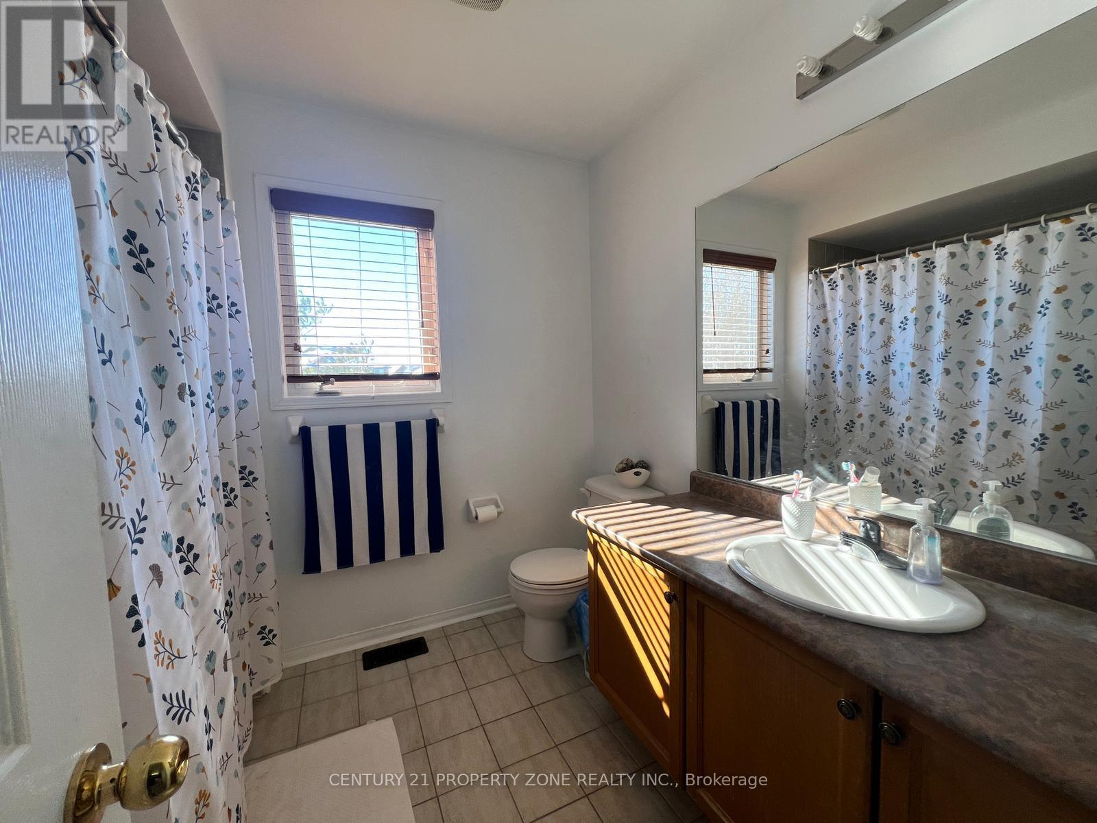 Upper - 16 Cottontail Road, Brampton (Fletcher's Meadow), Ontario  L7A 3R3 - Photo 25 - W12738478